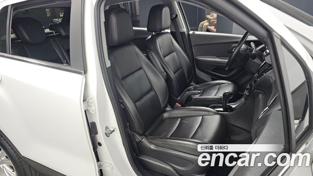 Chevrolet Korea Trax 2018 — photo 16