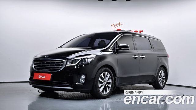 Kia Canival 2018 — photo 1