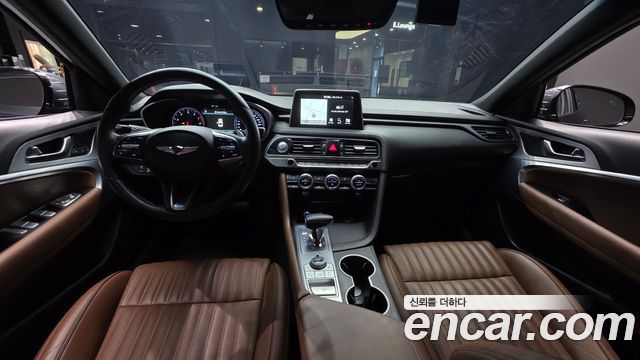 Genesis G70 2020 — photo 10
