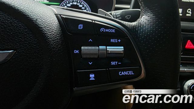 Genesis G70 2020 — photo 23