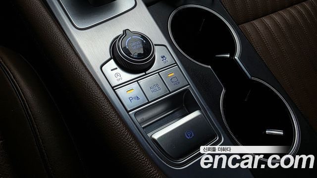 Genesis G70 2020 — photo 27