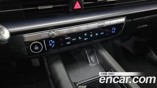 Hyundai Ioniq6 2023 — photo 18
