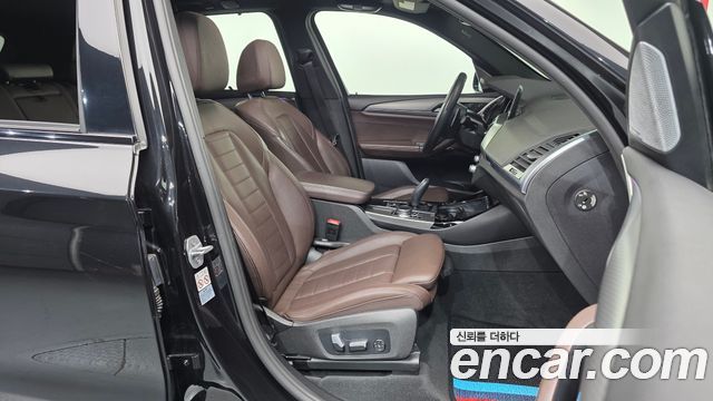 BMW X3 2019 — photo 11