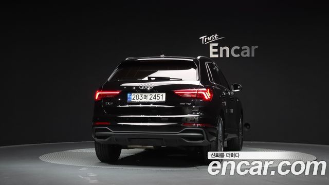 Audi Q3 2023 — photo 4