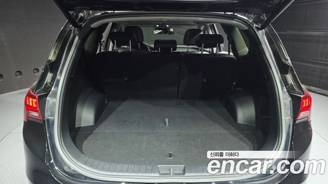 Hyundai Santafe 2023 — photo 20