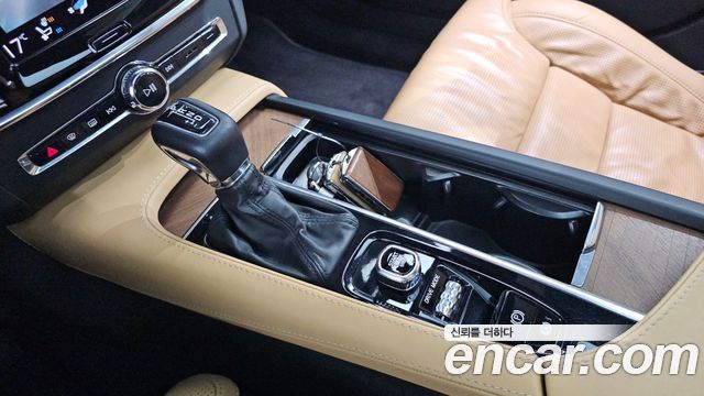 Volvo S90 2020 — photo 12