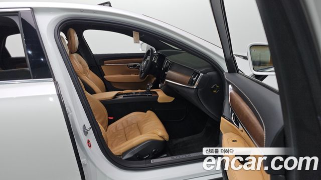 Volvo S90 2020 — photo 22