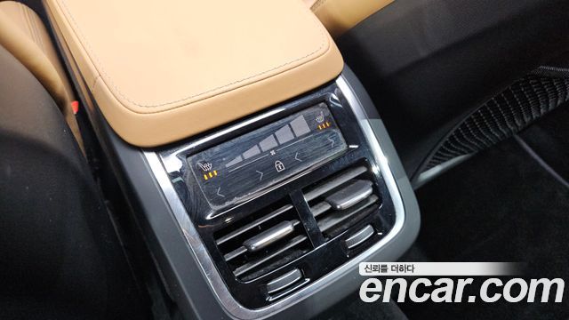 Volvo S90 2020 — photo 31