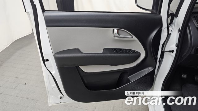 Kia RAY 2023 — photo 14