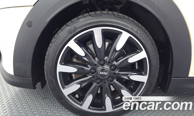 Mini Cooper 2023 — photo 5