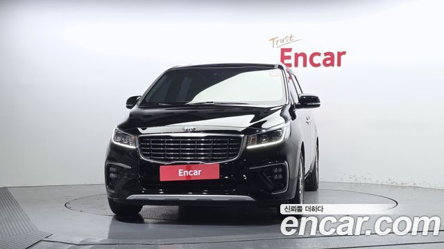 Kia Canival 2020 — photo 3