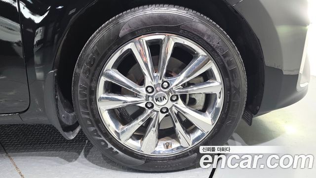 Kia Canival 2020 — photo 7