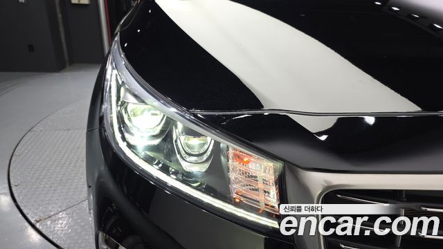 Kia Canival 2020 — photo 8
