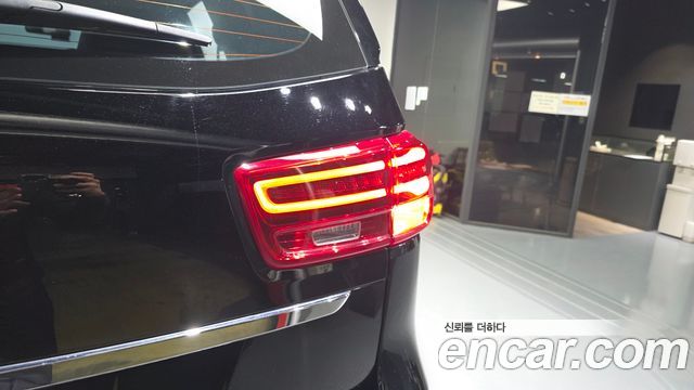 Kia Canival 2020 — photo 9