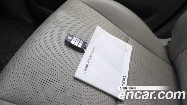 Kia Canival 2020 — photo 31