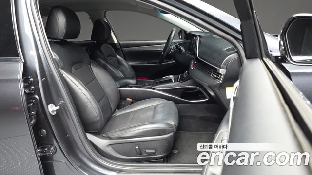 Hyundai Grandeur 2023 — photo 11