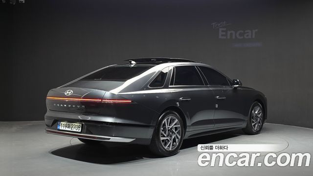 Hyundai Grandeur 2023 — photo 2