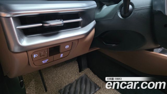 Hyundai Grandeur 2023 — photo 25
