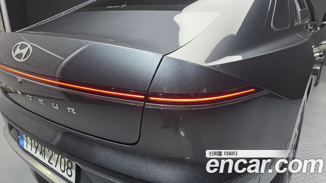 Hyundai Grandeur 2023 — photo 9