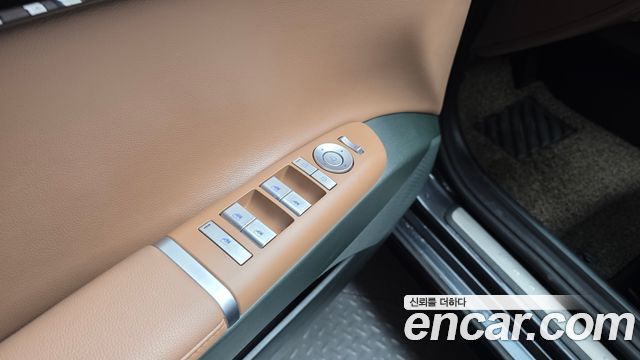 Hyundai Grandeur 2023 — photo 28