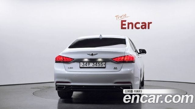 Genesis G80 2017 — photo 4