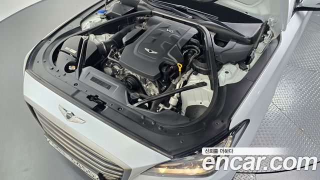 Genesis G80 2017 — photo 6