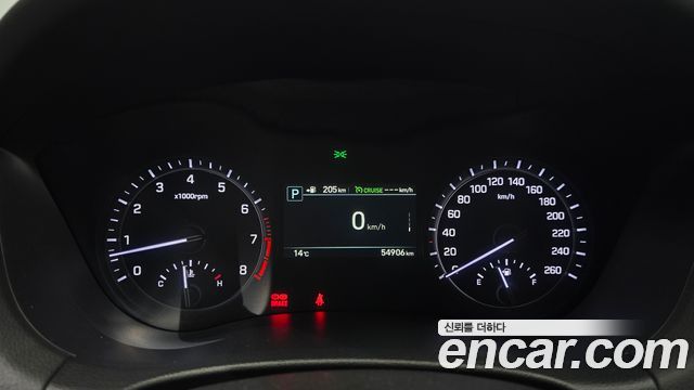 Genesis G80 2017 — photo 11