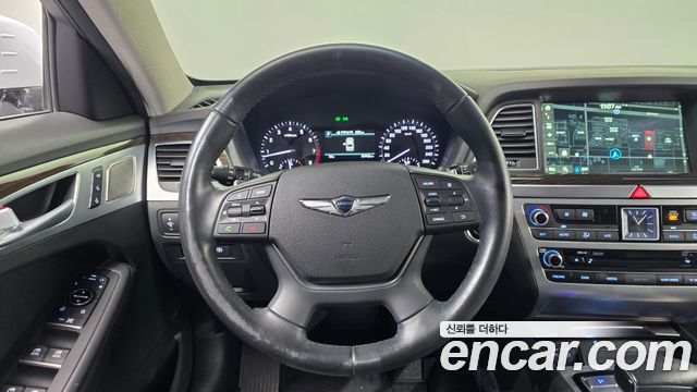 Genesis G80 2017 — photo 19