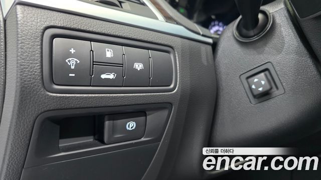 Genesis G80 2017 — photo 20