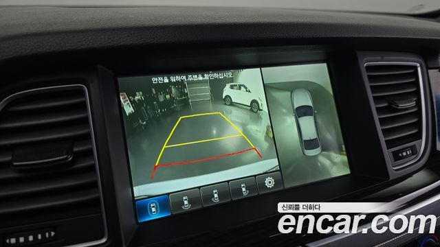Genesis G80 2017 — photo 22