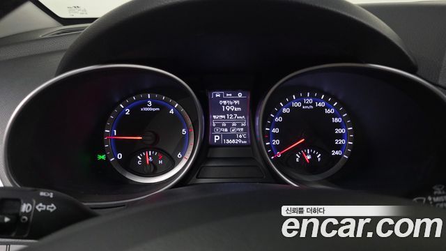 Hyundai Santafe 2015 — photo 11