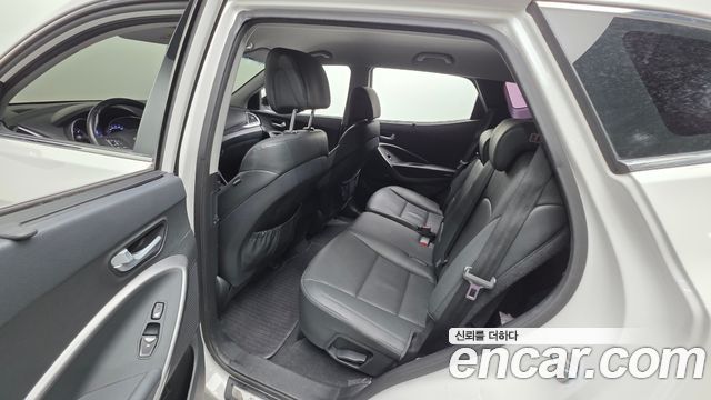 Hyundai Santafe 2015 — photo 16