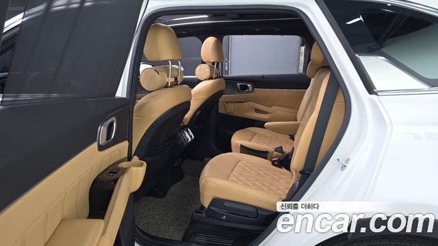 Kia Sorento 2022 — photo 17