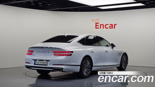 Genesis G80 2022 — photo 2