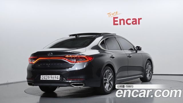 Hyundai Grandeur 2019 — photo 2