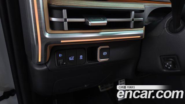 Hyundai Santafe 2024 — photo 28