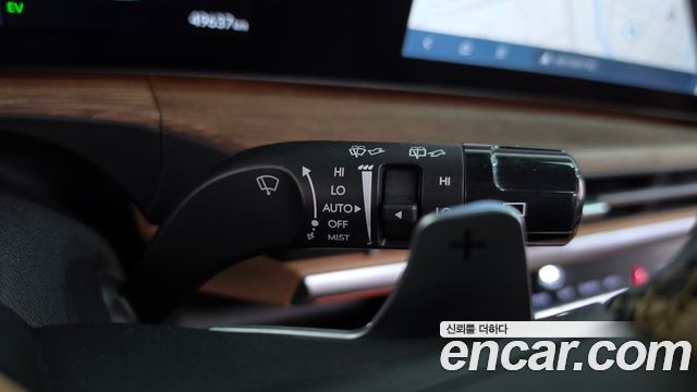 Hyundai Santafe 2024 — photo 29