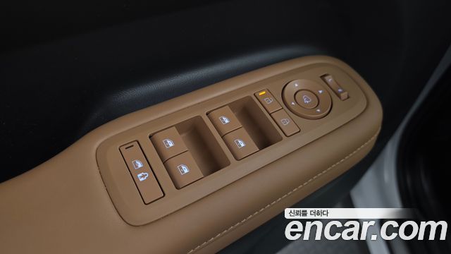 Hyundai Santafe 2024 — photo 30