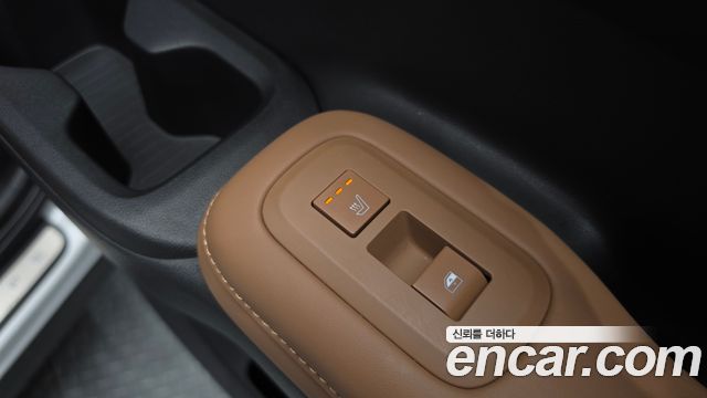 Hyundai Santafe 2024 — photo 37