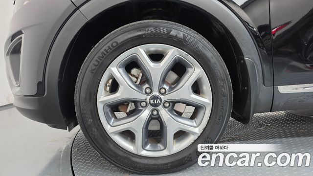 Kia Sorento 2016 — photo 5