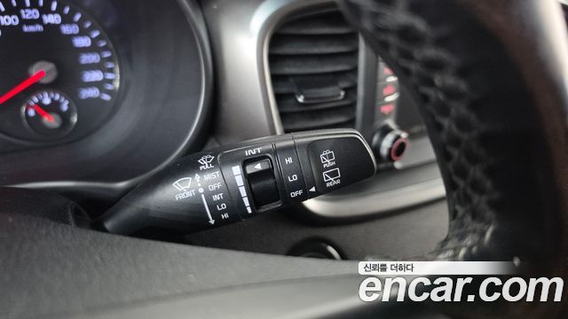 Kia Sorento 2016 — photo 26