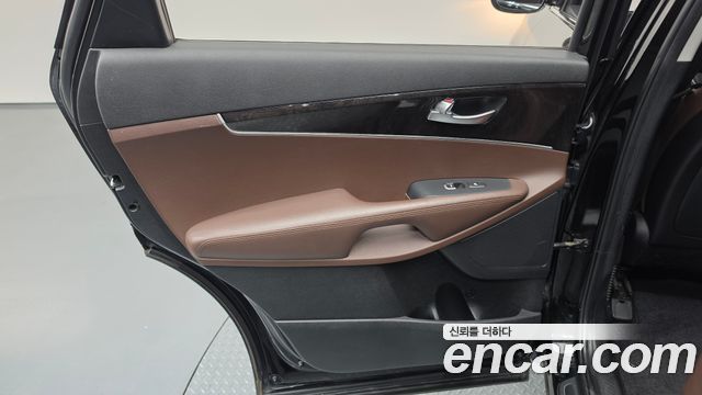 Kia Sorento 2016 — photo 15