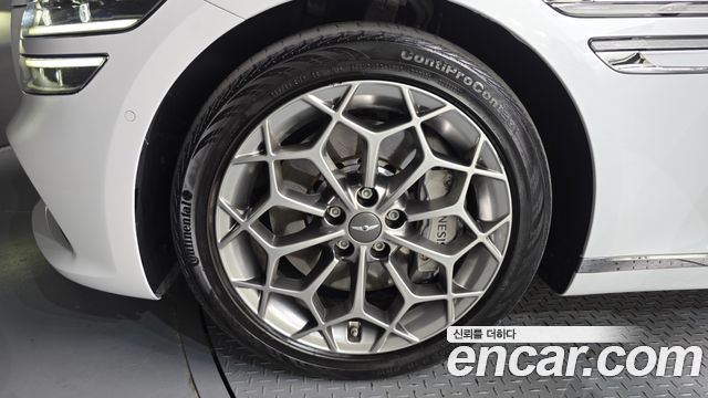 Genesis G80 2022 — photo 5