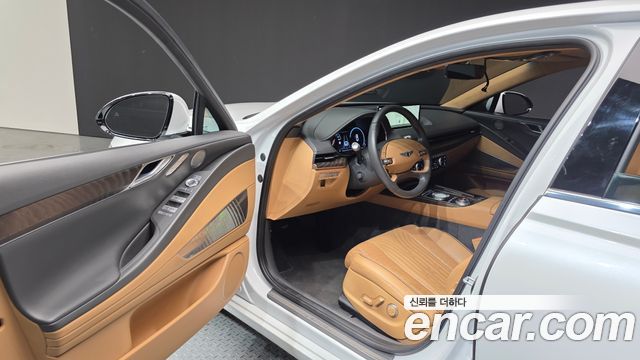 Genesis G80 2022 — photo 13