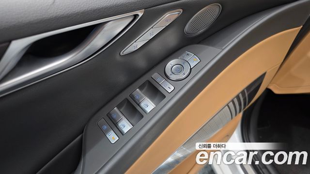 Genesis G80 2022 — photo 19