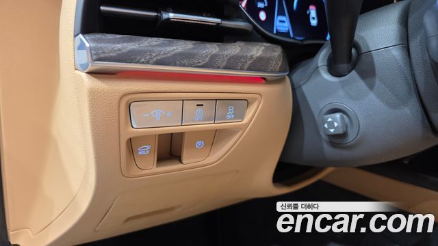 Genesis G80 2022 — photo 20