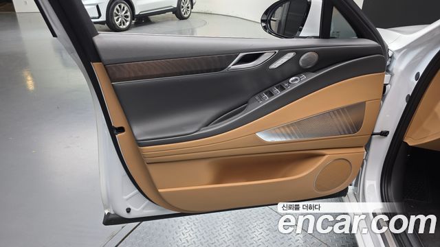 Genesis G80 2022 — photo 14