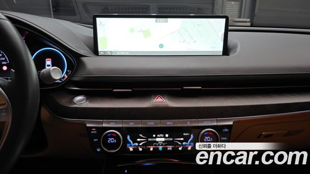 Genesis G80 2022 — photo 27