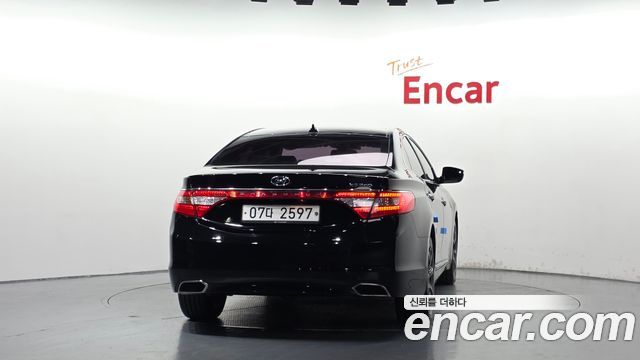 Hyundai Grandeur 2017 — photo 4