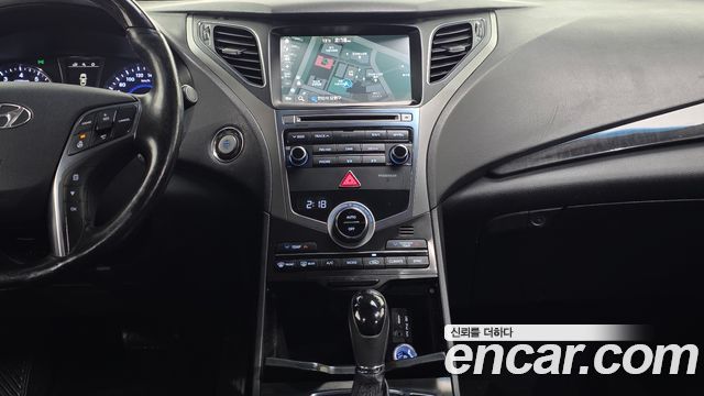 Hyundai Grandeur 2017 — photo 14